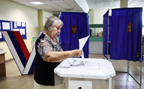 
                    Почти во всех регионах России проходят выборы. Что важно знать
                