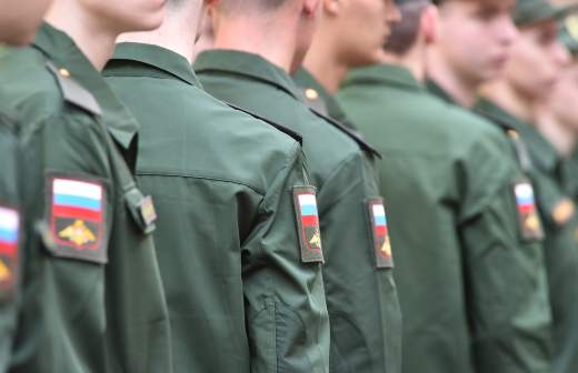 
                    Путин подписал указ об осеннем призыве – 2025

        