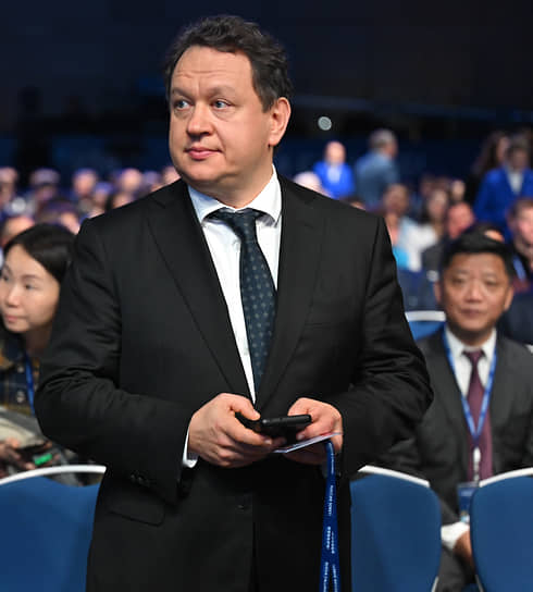 Пьянов рассказал о сложностях с финансированием при продаже «Росгосстраха»
             
                Пьянов рассказал о сложностях с финансированием при продаже «Росгосстраха»
