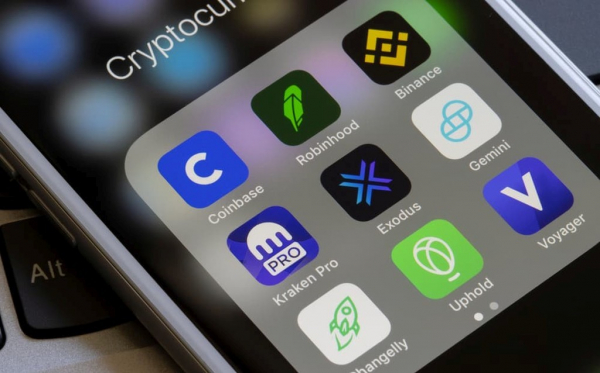 
                    Криптобиржа Coinbase добивается лицензии от банковского регулятора США                