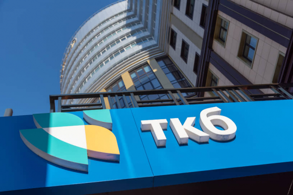 Розничный портфель ушел оптом
             
                Розничный портфель ушел оптом