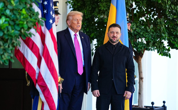 
                    CNN объяснил отказ Трампа передавать Киеву дальнобойные ракеты
                