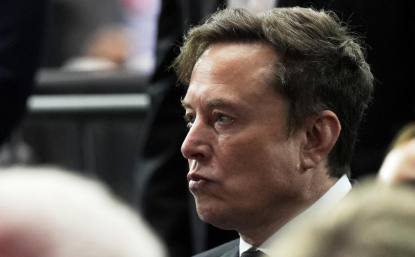 Илон Маск первым в истории достиг состояния $500 млрд
Илон Маск первым в истории достиг состояния $500 млрд