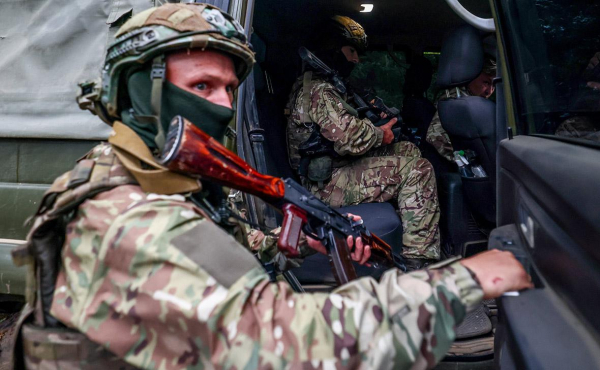 Минобороны сообщило о срыве попыток ВСУ выйти из окружения под Покровском
                 
                    Минобороны сообщило о срыве попыток ВСУ выйти из окружения под Покровском