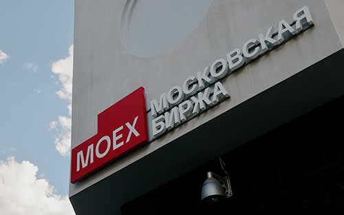 
                    Путин разрешил «дочке» Sinopec из Гонконга купить акции «Сибура»
                