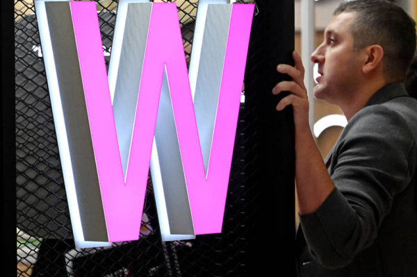 
                Маркетплейс решил подстраховаться
            