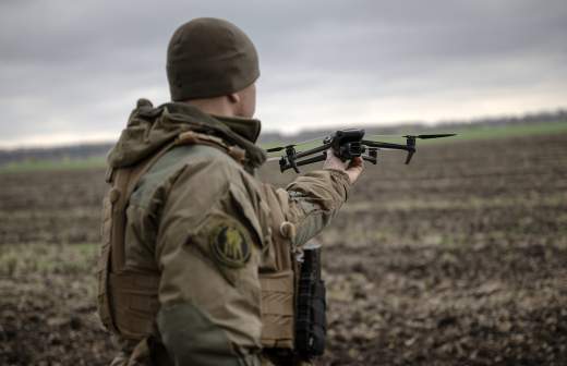 Силы ПВО за четыре часа сбили 10 беспилотников над регионами России
Силы ПВО за четыре часа сбили 10 беспилотников над регионами России