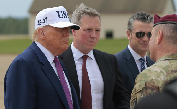 
                    Axios узнал о встрече, заложившей основу для переговоров по плану США
                