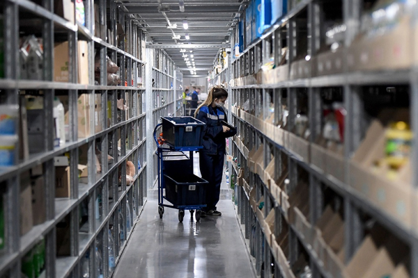 Маркетплейсы фиксируют рекордное число заказов перед "Черной пятницей"