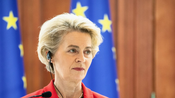 Глава ЕК Фон дер Ляйен назвала еще два варианта финансирования Киева, помимо активов РФ Глава ЕК Фон дер Ляйен назвала еще два варианта финансирования Киева, помимо активов РФ