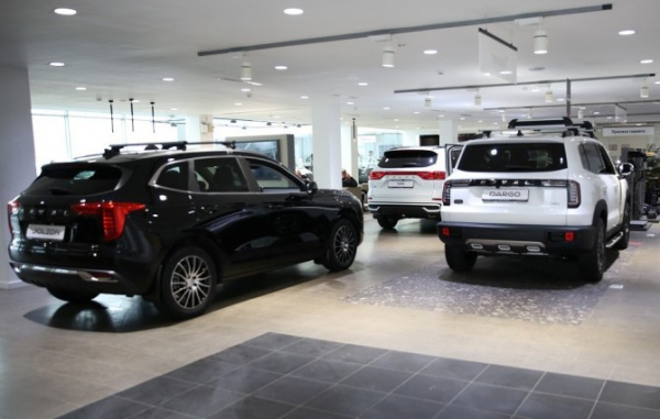 Минпромторг: за 10 месяцев продажи новых автомобилей снизились на 22% Минпромторг: за 10 месяцев продажи новых автомобилей снизились на 22%