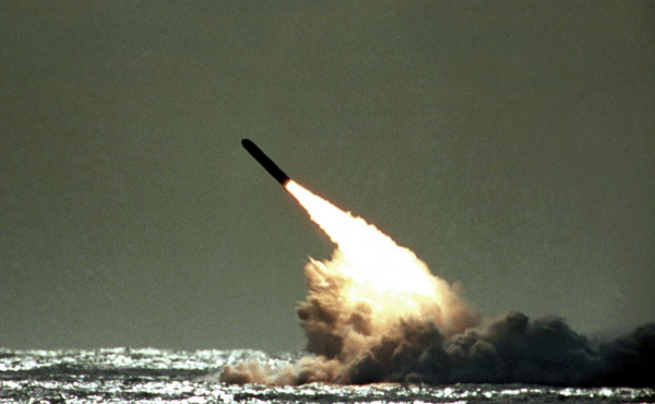 Экс-сотрудник Пентагона заявил о начале «третьей ядерной эры»
Экс-сотрудник Пентагона заявил о начале «третьей ядерной эры»