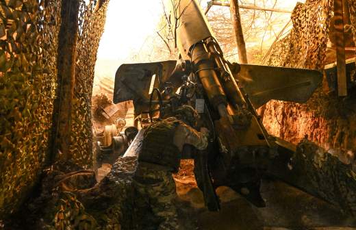 
                    Глава МИД Турции заявил о подробном обсуждении конфликта на Украине с Уиткоффом

        