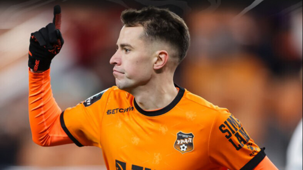 «Урал» обыграл «Челябинск» и продлил победную серию в Первой лиге до четырех матчей «Урал» обыграл «Челябинск» и продлил победную серию в Первой лиге до четырех матчей