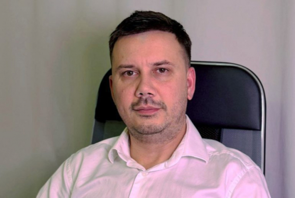 В «585*ЗОЛОТОЙ» стала вакантной должность руководителя направления диджитал-маркетинга В «585*ЗОЛОТОЙ» стала вакантной должность руководителя направления диджитал-маркетинга