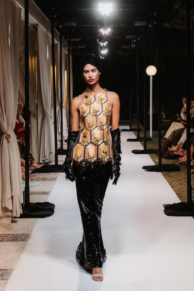 Модный Дом YANINA Couture впервые провел закрытый показ знаковых кутюрных образов 