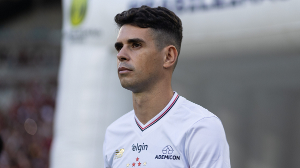 Экс‑футболист «Челси» Оскар остается в больнице после обморока на медобследовании Экс‑футболист «Челси» Оскар остается в больнице после обморока на медобследовании