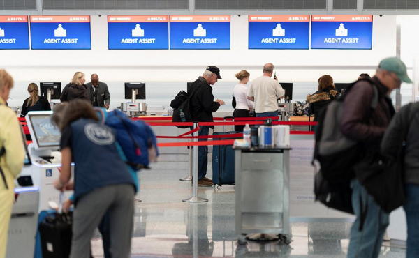 Трамп выдвинул ультиматум авиадиспетчерам
Трамп выдвинул ультиматум авиадиспетчерам