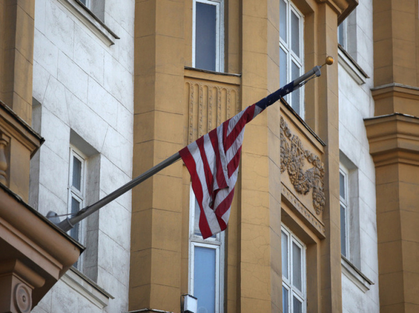 В США могут закрыть воздушное пространство для гражданских самолетов