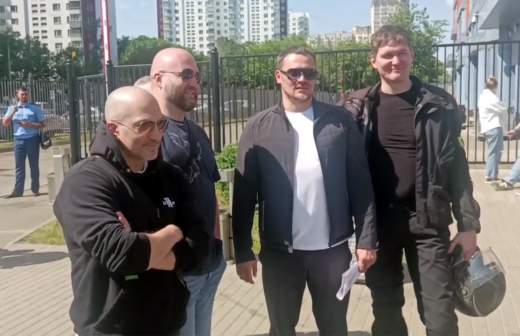 
                    На Камчатке с подрядчика потребовали более 1 млрд рублей за срыв стройки больницы

        